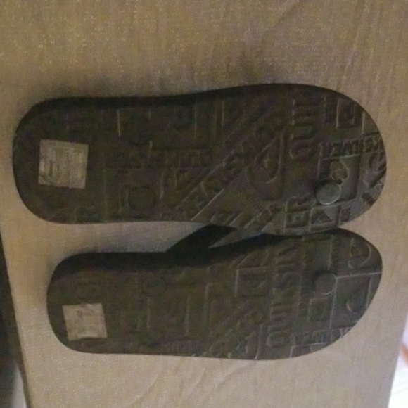 Quicksilver flipflops - Picture 2 of 3